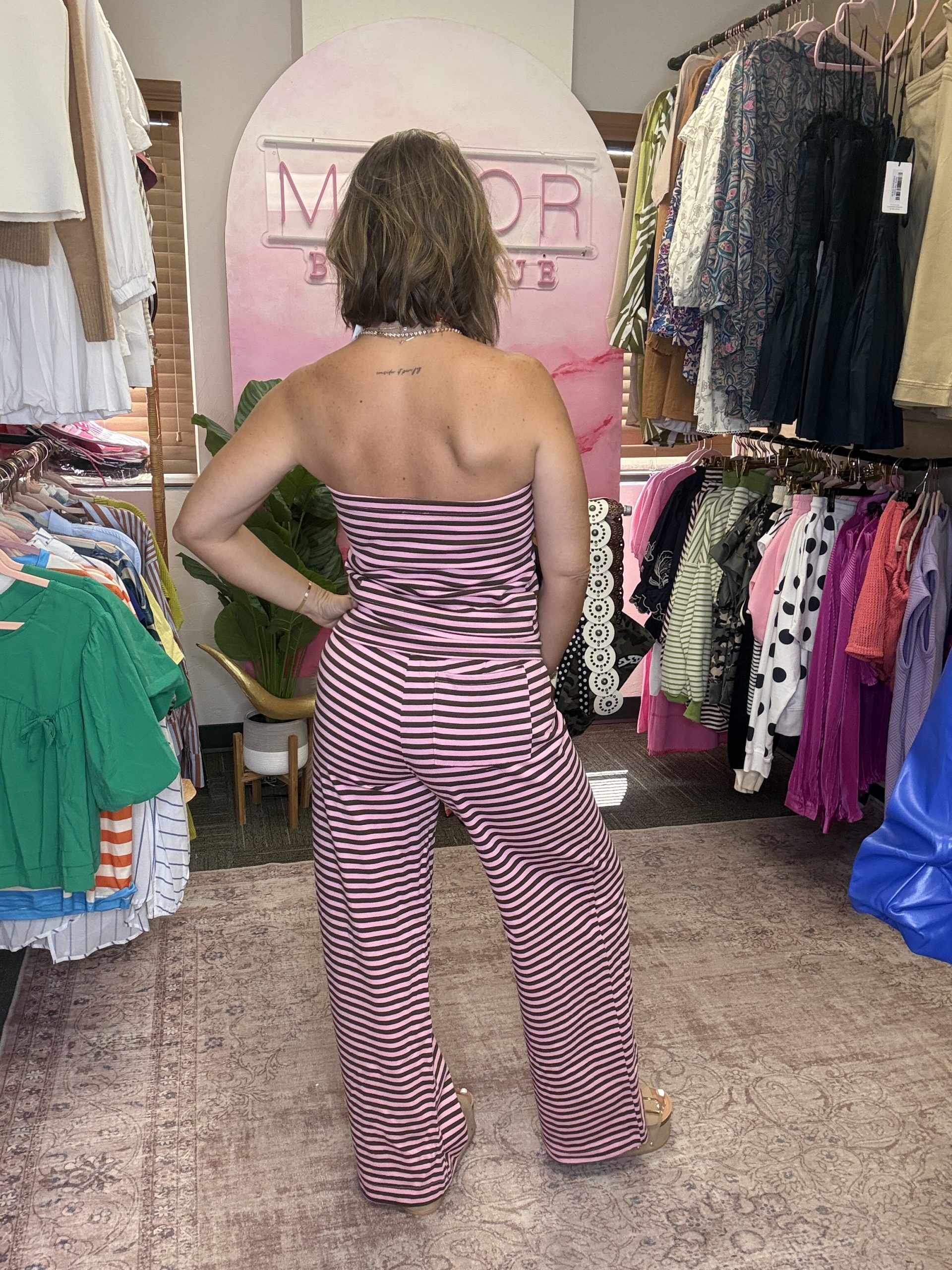 On Repeat Set - Image 5