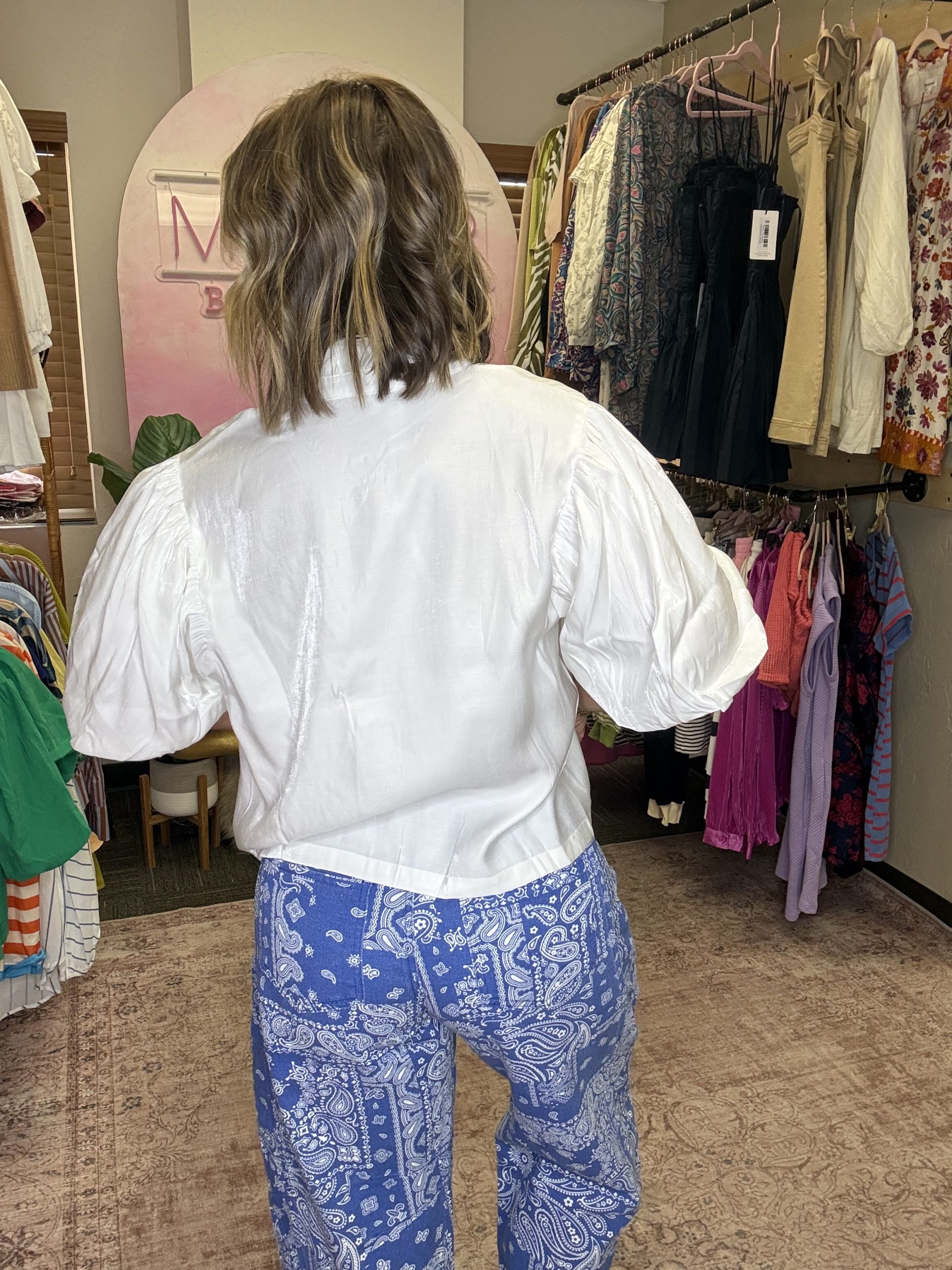 White Top - Image 4